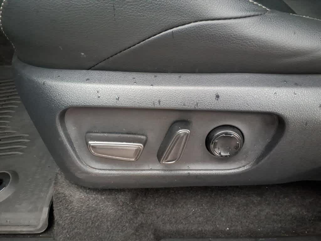 Thumbnail: 2025 Toyota 4Runner - 12