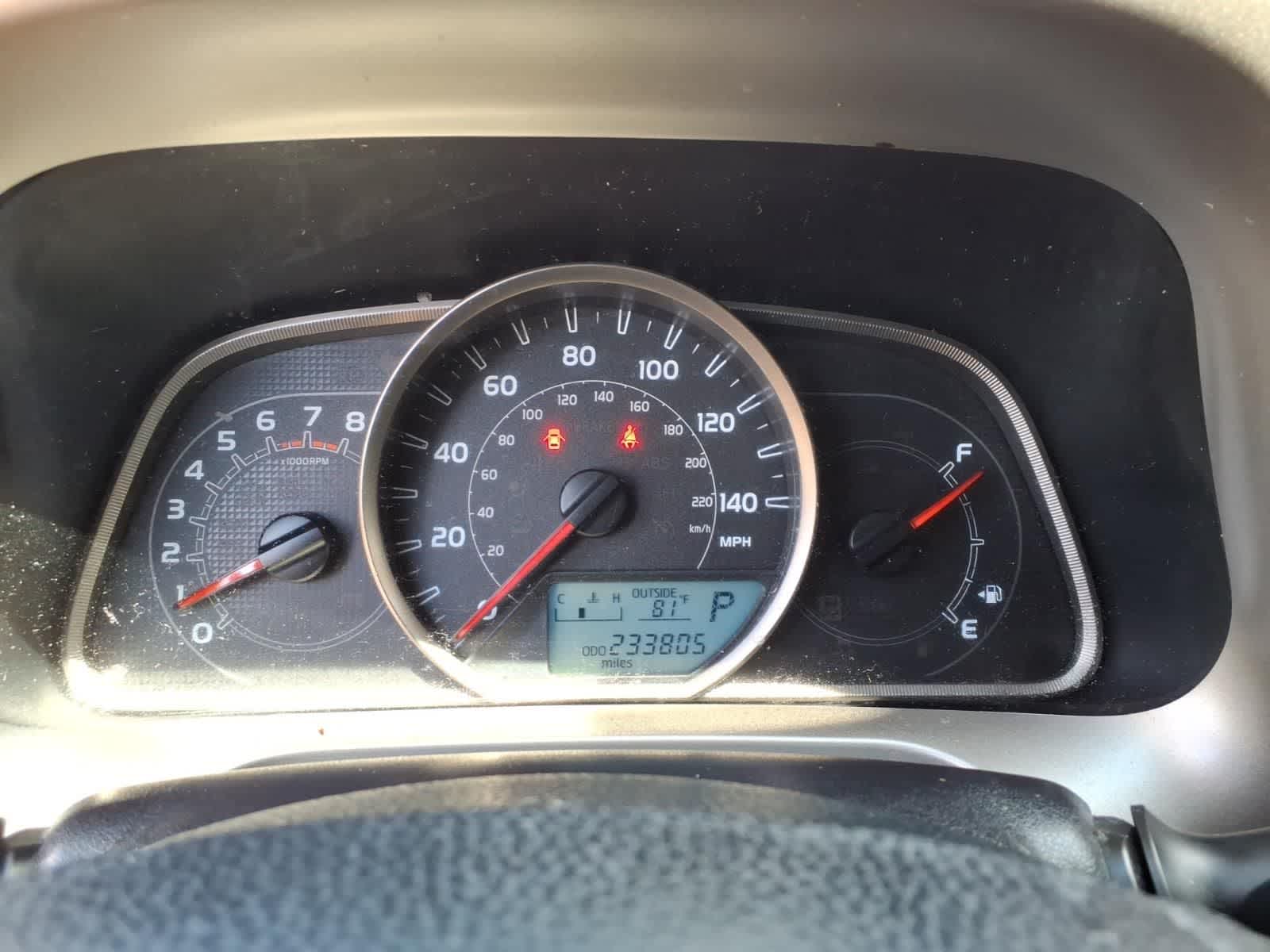 Thumbnail: 2015 Toyota RAV4 - 16