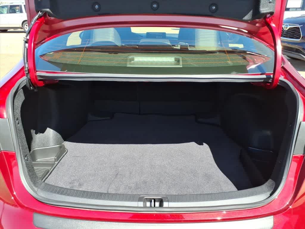 Thumbnail: 2025 Toyota Corolla - 8