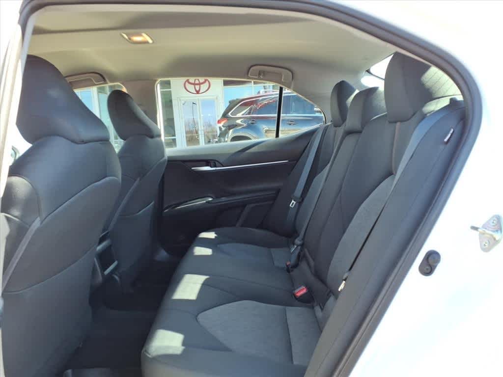 Thumbnail: 2019 Toyota Camry - 28