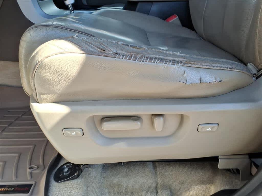 Thumbnail: 2008 Toyota Sequoia - 12