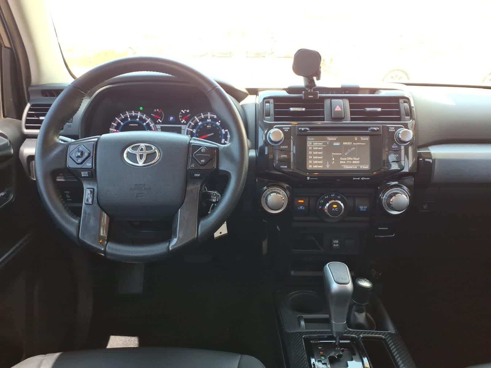 Thumbnail: 2019 Toyota 4Runner - 10