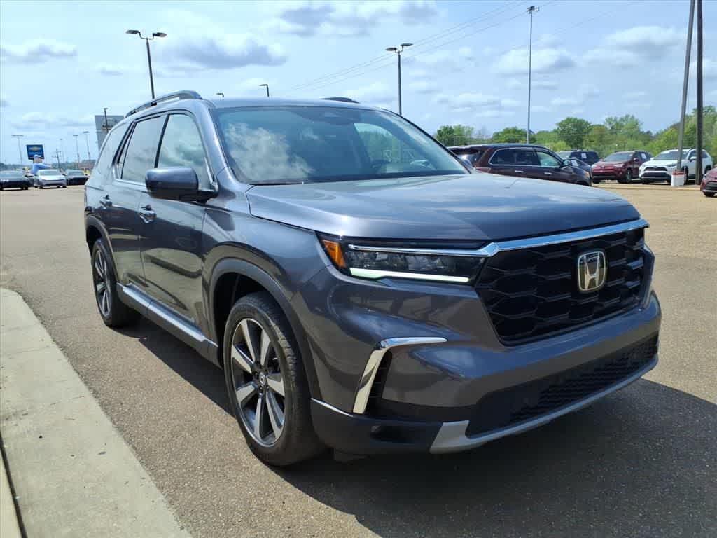 Thumbnail: 2025 Honda Pilot - 3