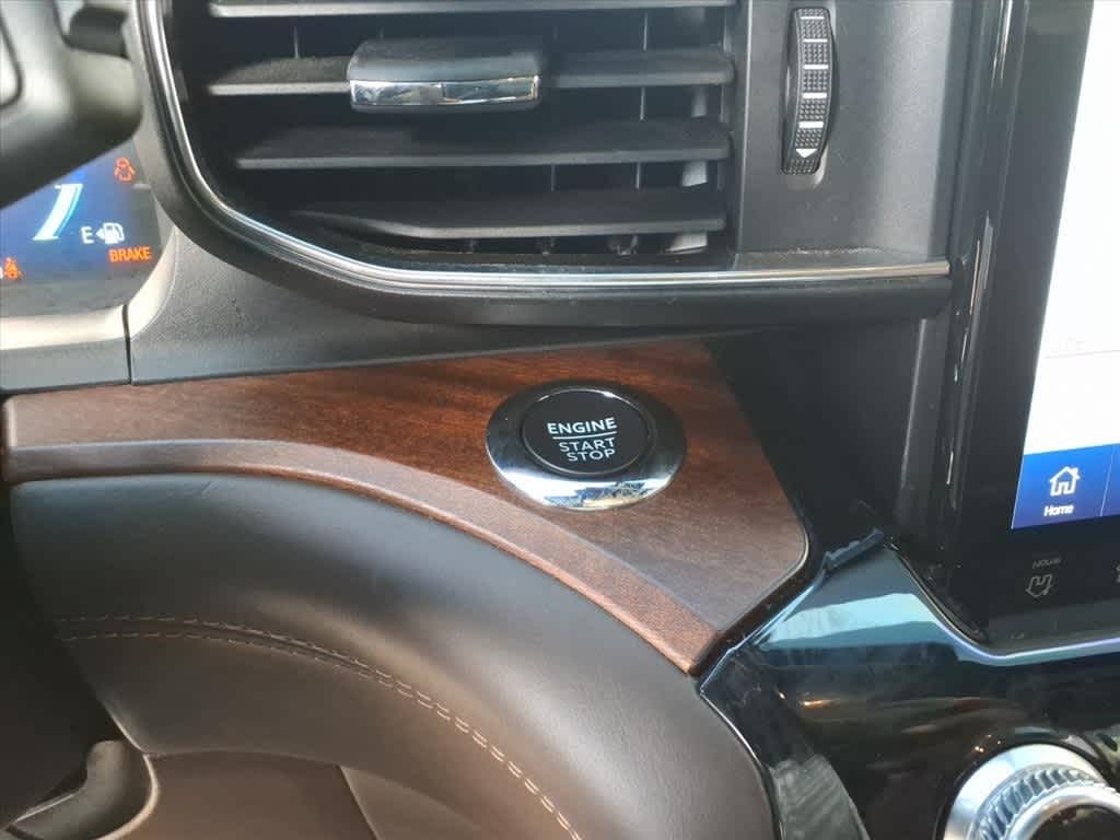 Thumbnail: 2022 Ford Explorer - 18