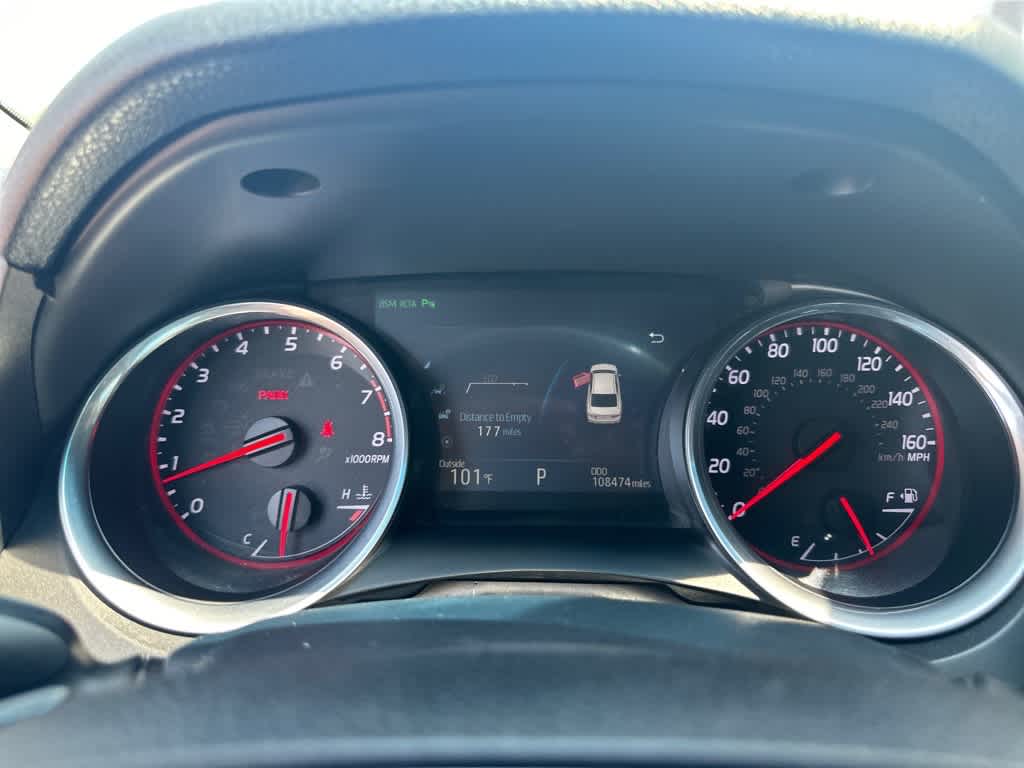 Thumbnail: 2018 Toyota Camry - 16
