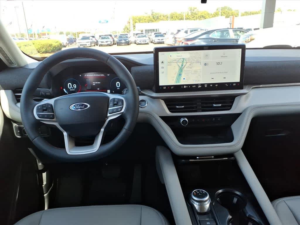 Thumbnail: 2025 Ford Explorer - 10