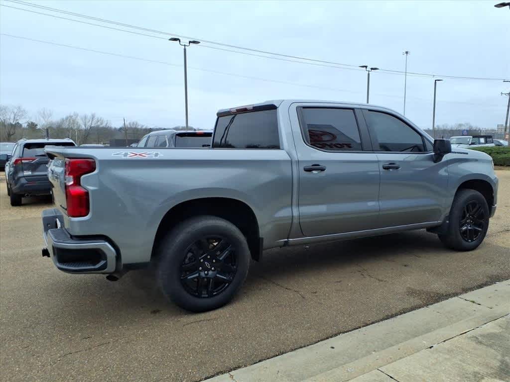 Thumbnail: 2024 Chevrolet Silverado 1500 - 4