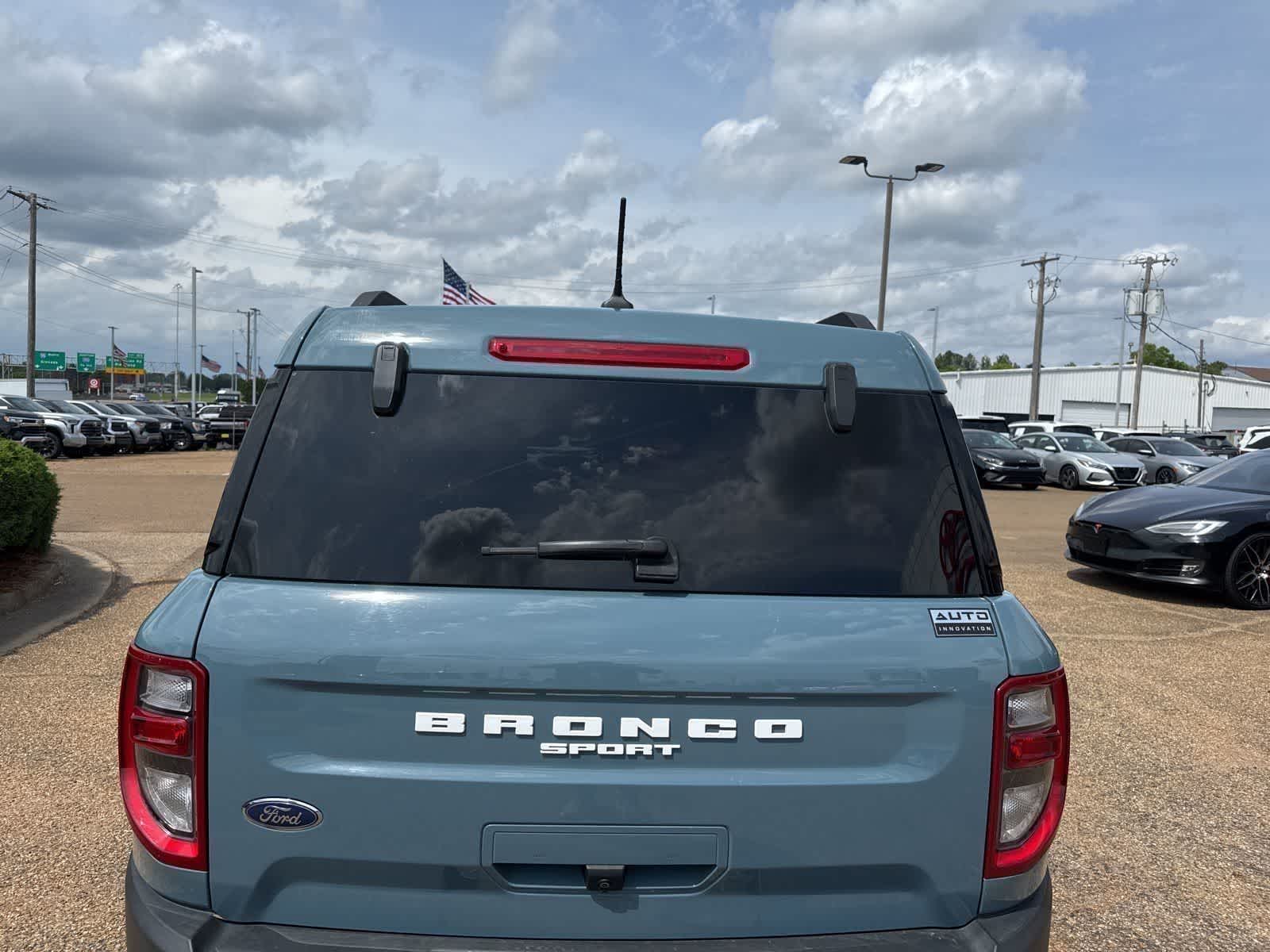 Thumbnail: 2022 Ford Bronco Sport - 5