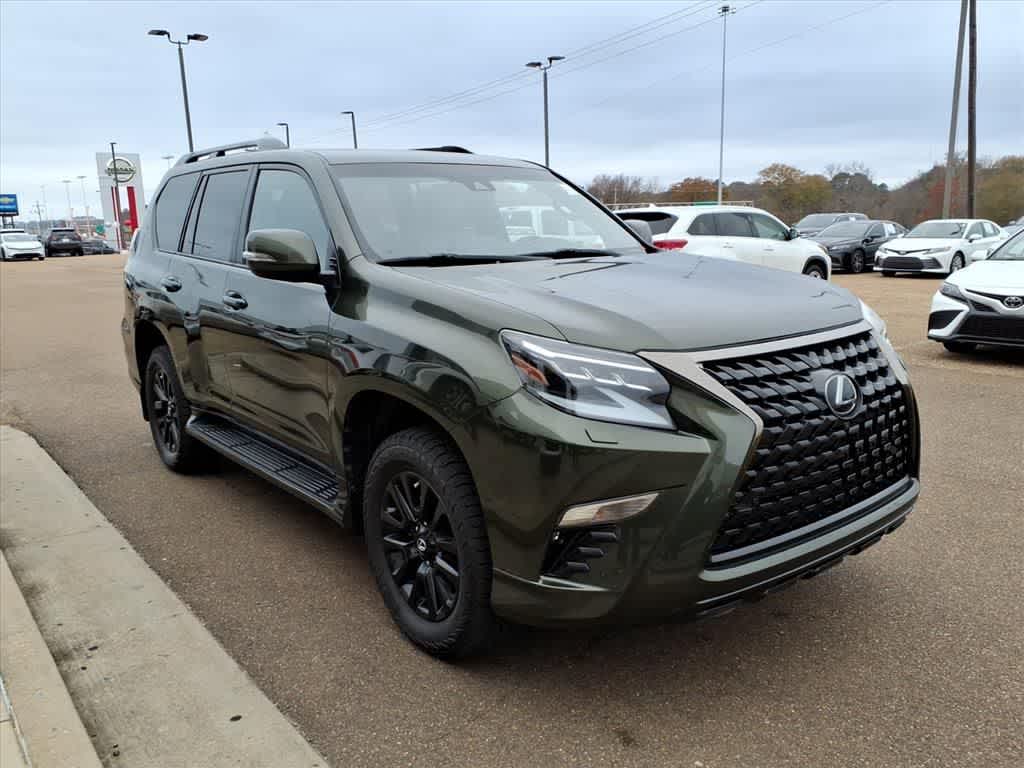 Thumbnail: 2023 Lexus GX - 4