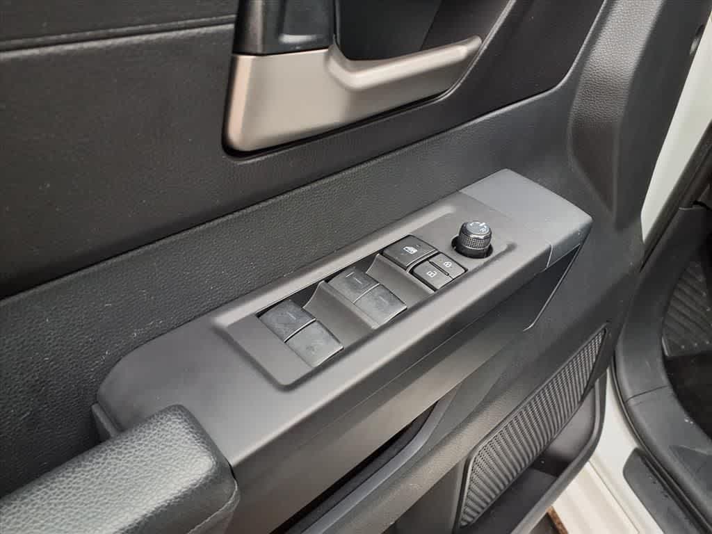 Thumbnail: 2024 Toyota Tundra - 12