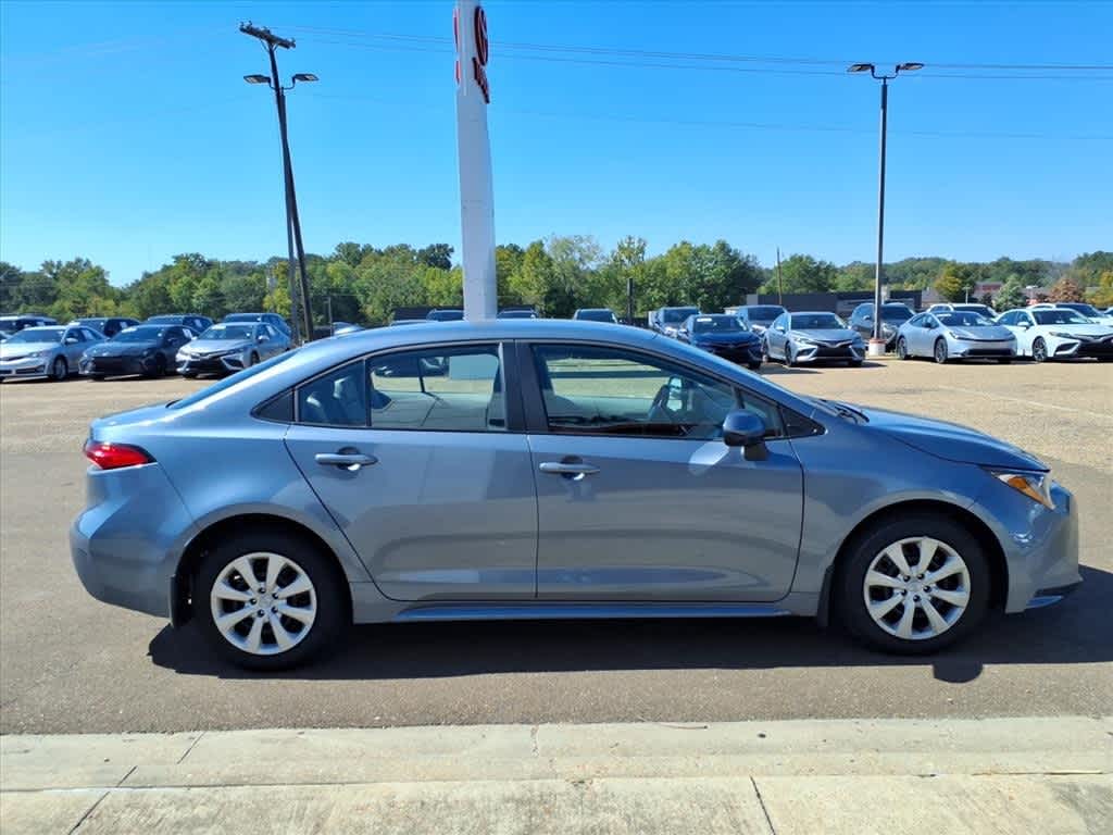 Thumbnail: 2026 Toyota Corolla - 4
