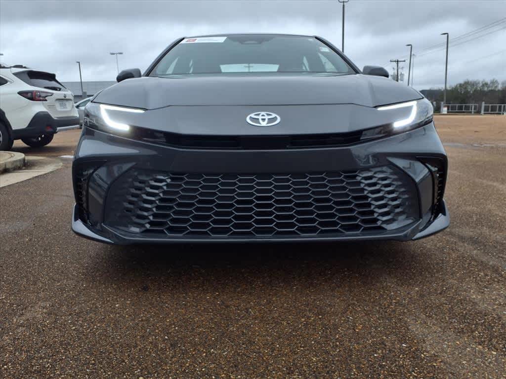 Thumbnail: 2025 Toyota Camry - 9