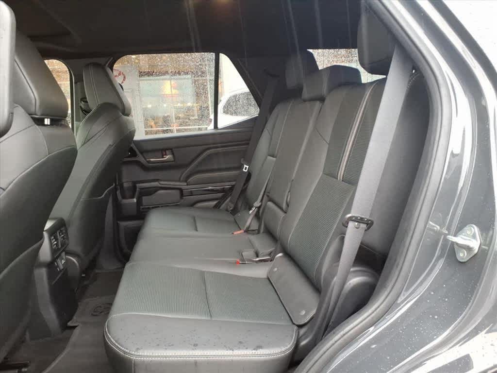 Thumbnail: 2025 Toyota 4Runner - 28