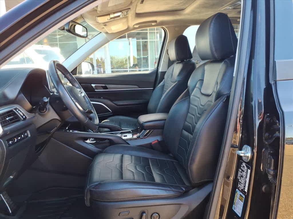 Thumbnail: 2022 Kia Telluride - 24