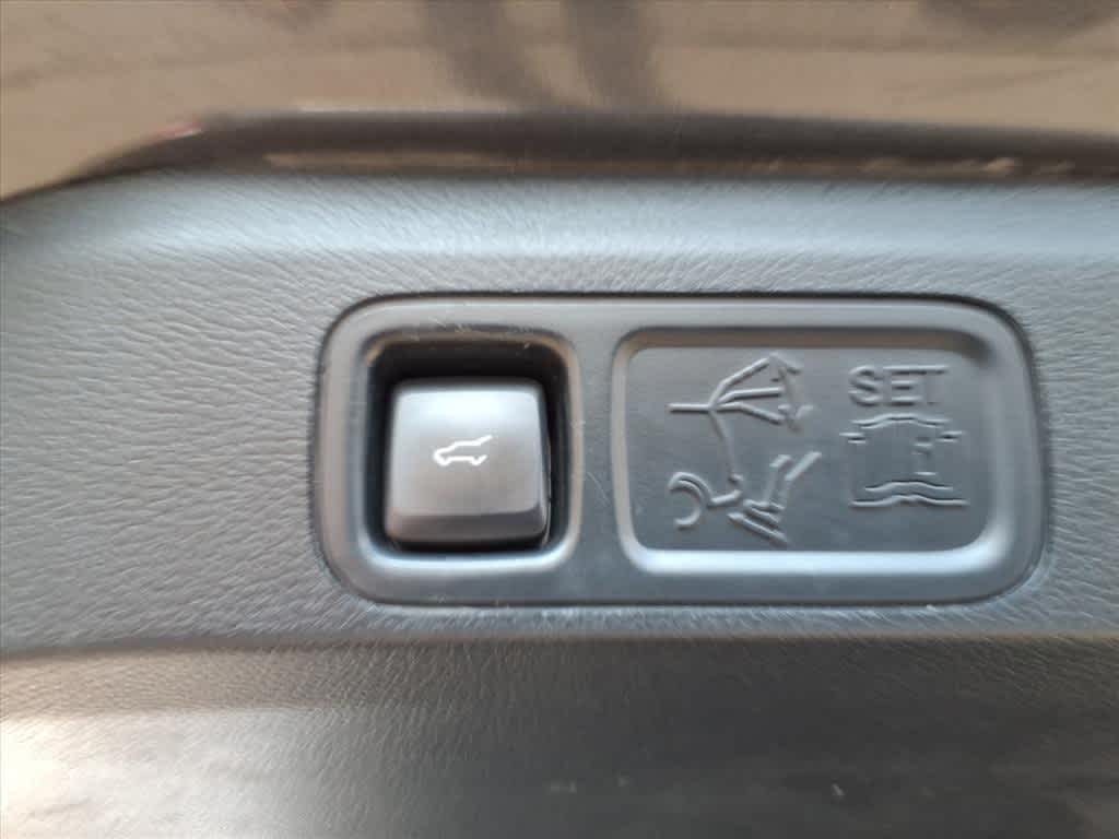 Thumbnail: 2019 Ford Expedition - 9