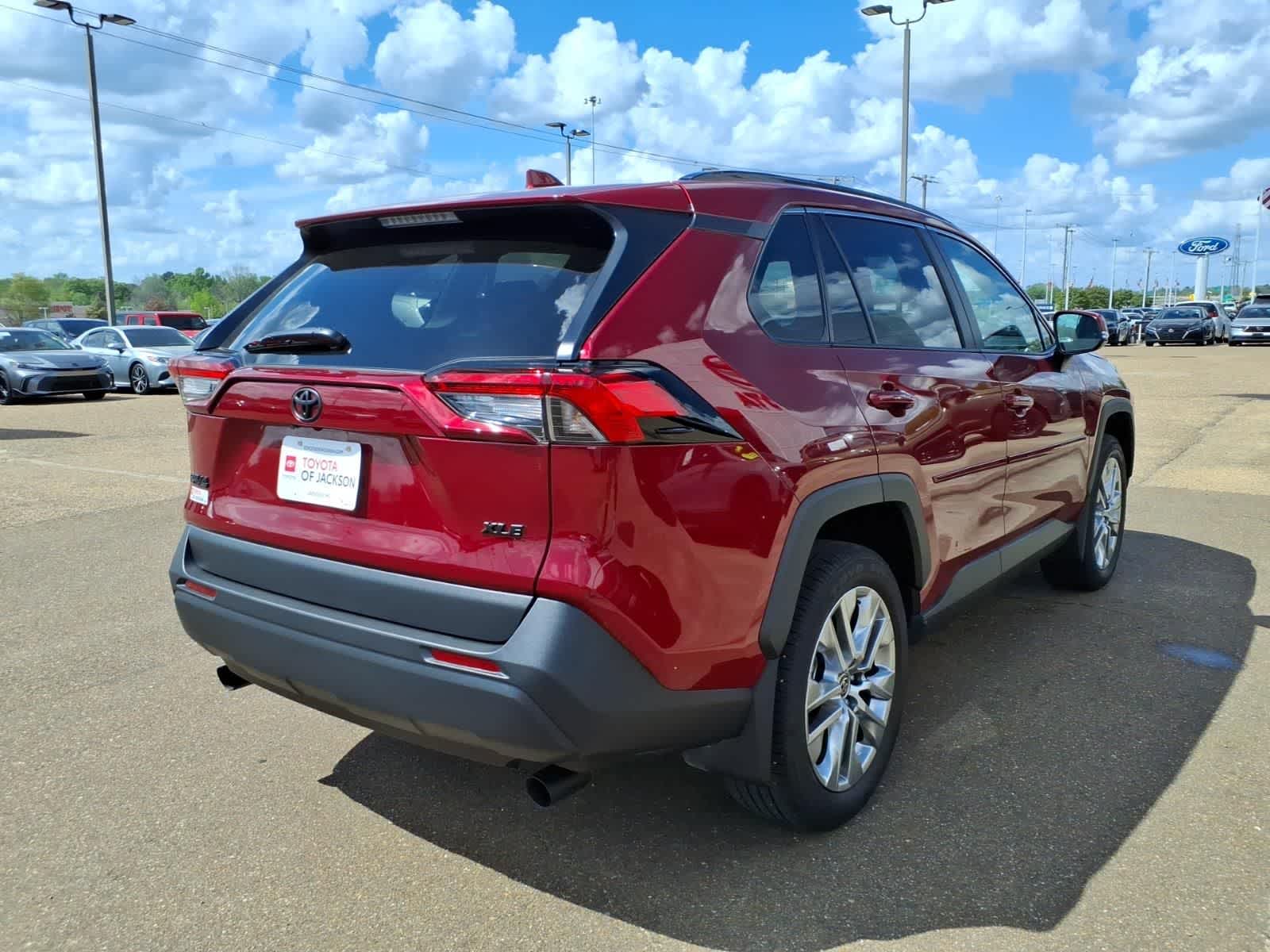 Thumbnail: 2025 Toyota RAV4 - 5