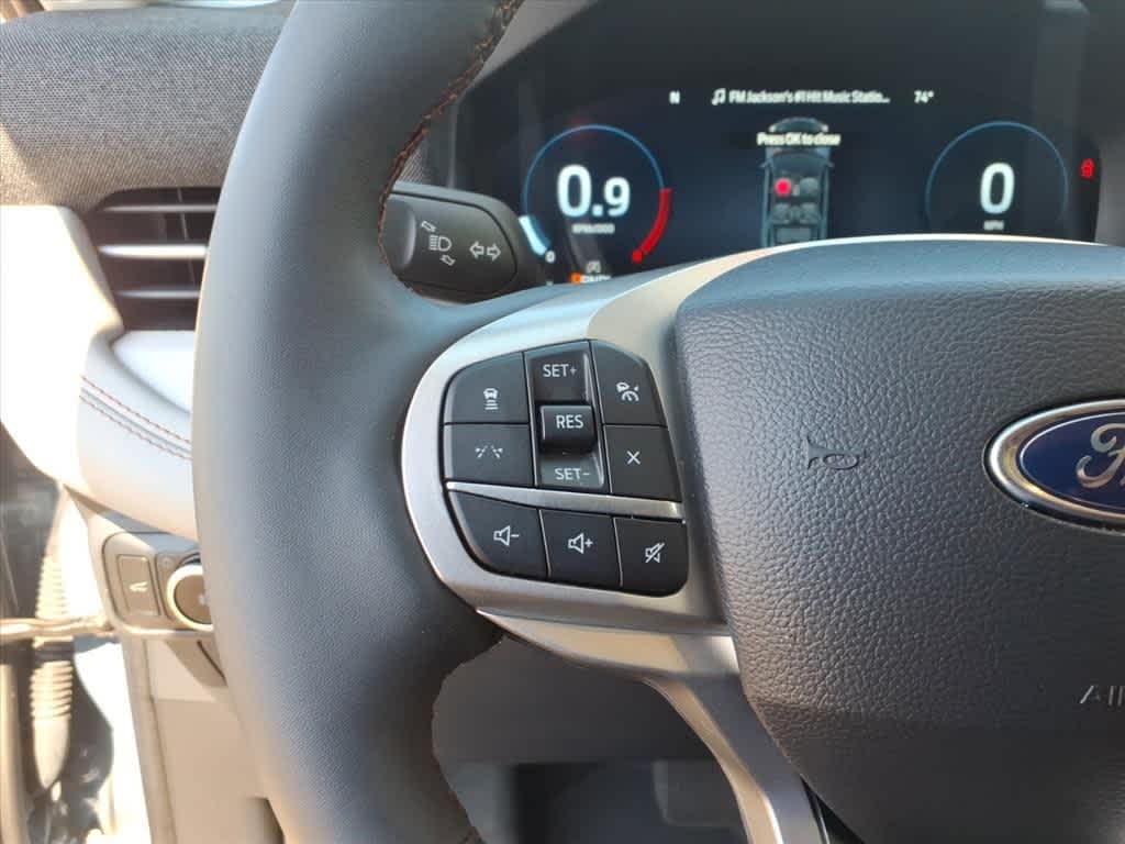 Thumbnail: 2025 Ford Explorer - 15