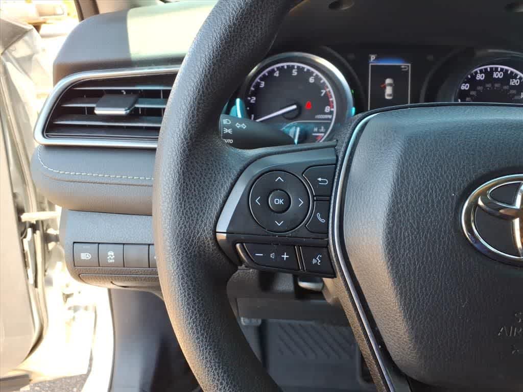 Thumbnail: 2020 Toyota Camry - 14