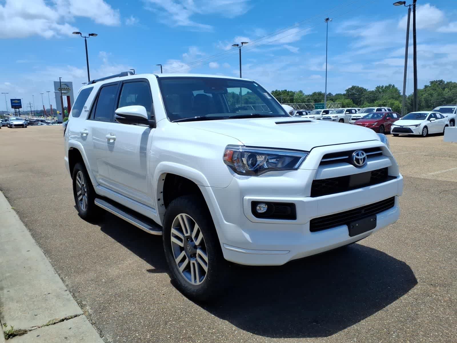 Thumbnail: 2023 Toyota 4Runner - 3