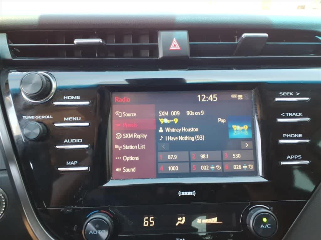 Thumbnail: 2020 Toyota Camry - 18