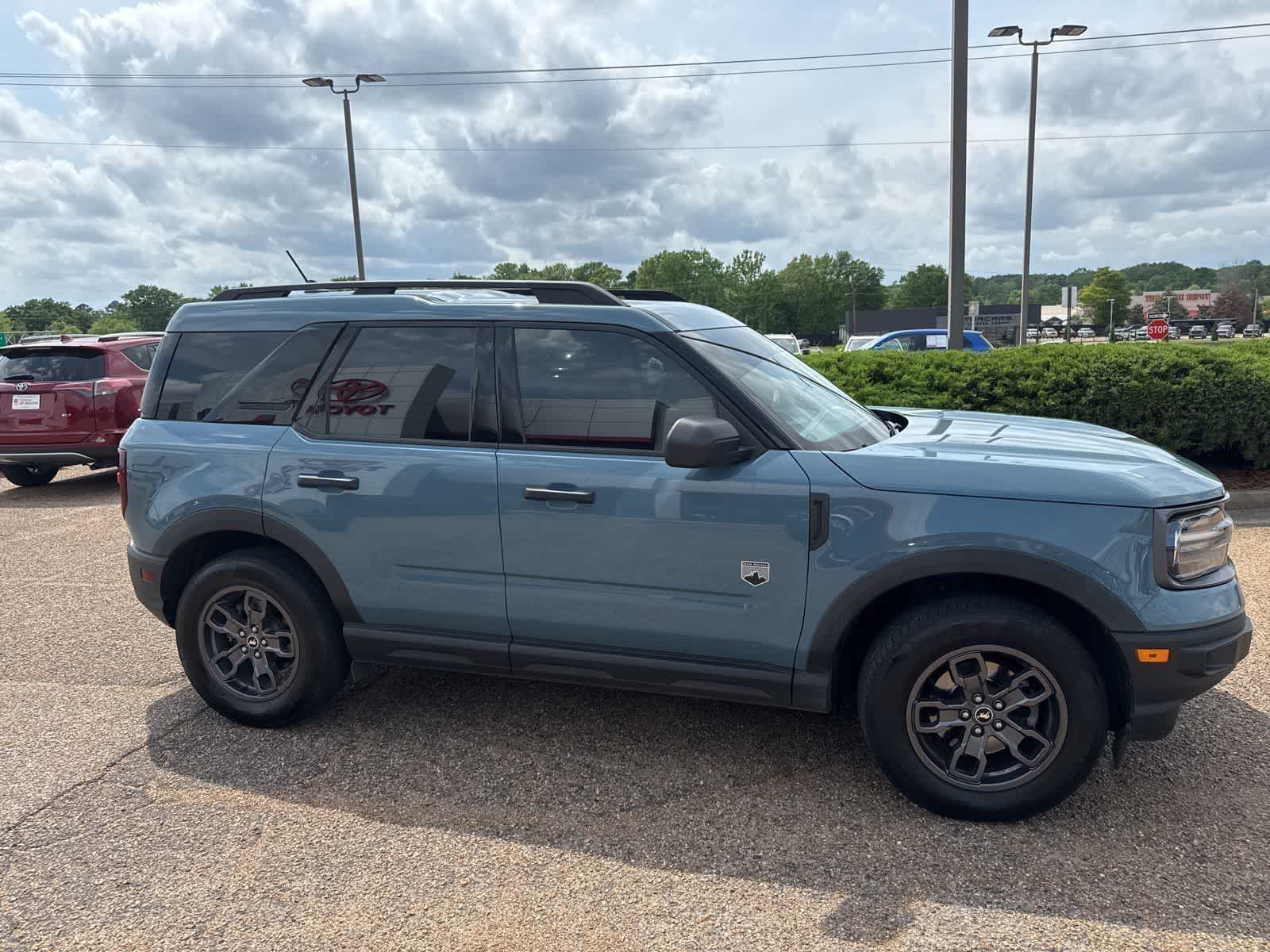 Thumbnail: 2022 Ford Bronco Sport - 3