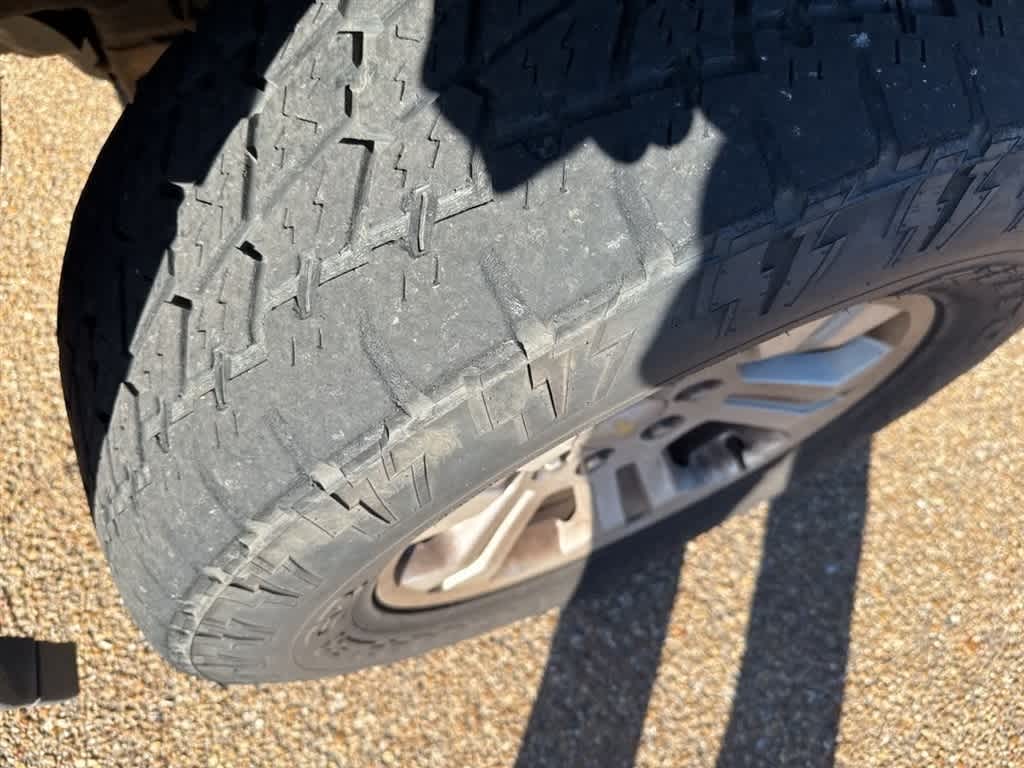 Thumbnail: 2017 Chevrolet Silverado 1500 - 2