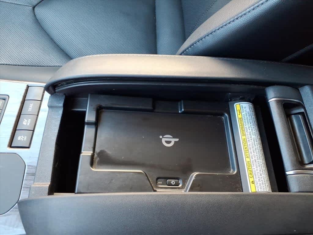 Thumbnail: 2020 Toyota Highlander - 23