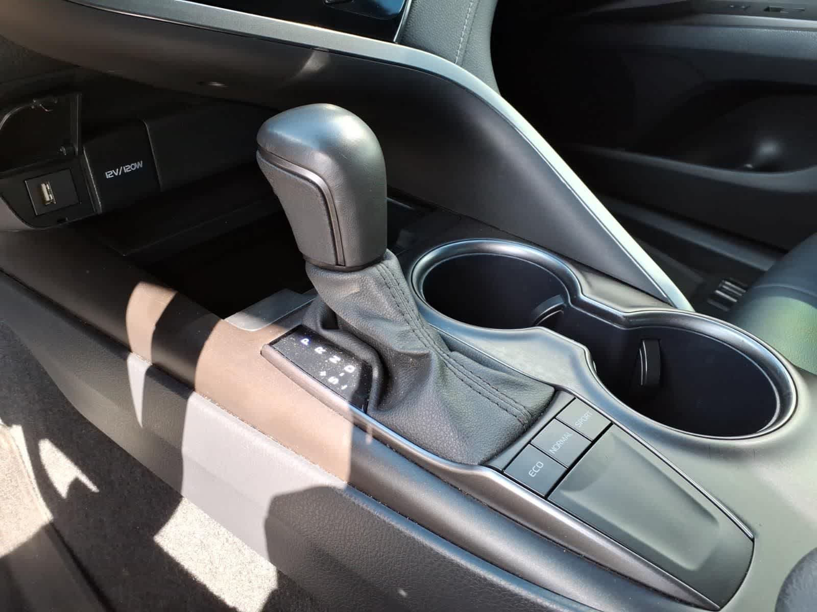 Thumbnail: 2024 Toyota Camry - 21