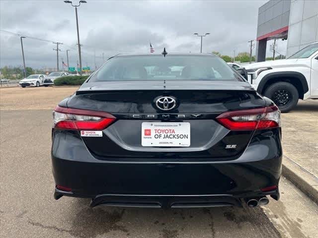 Thumbnail: 2021 Toyota Camry - 6