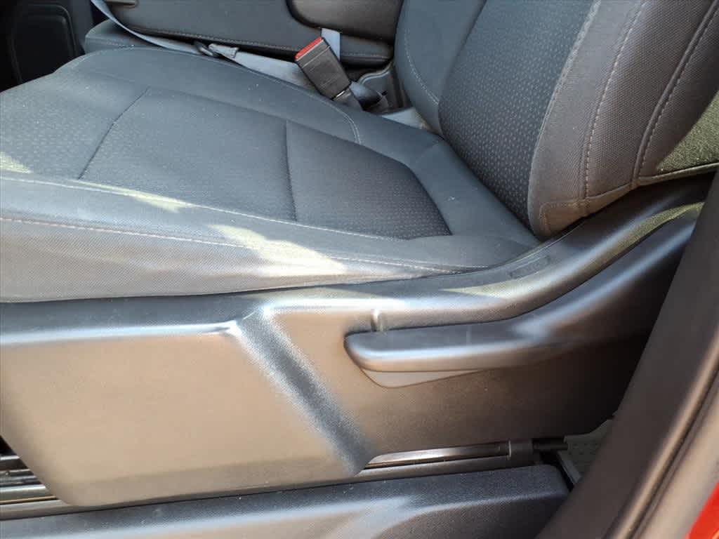 Thumbnail: 2021 Chevrolet Silverado 1500 - 12