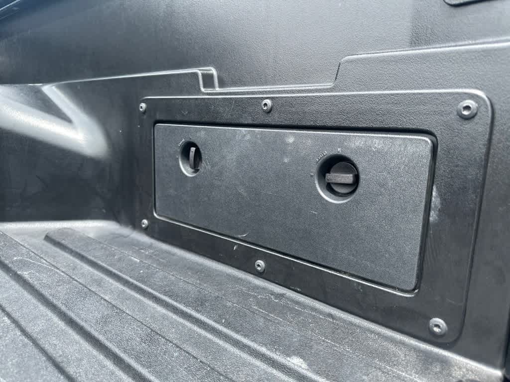 2023 Toyota Tacoma SR 8