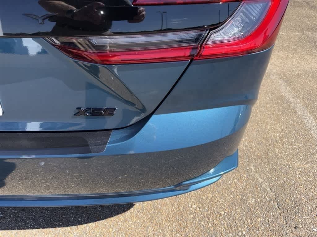 Thumbnail: 2025 Toyota Camry - 5