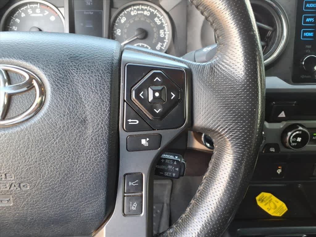 Thumbnail: 2018 Toyota Tacoma - 16