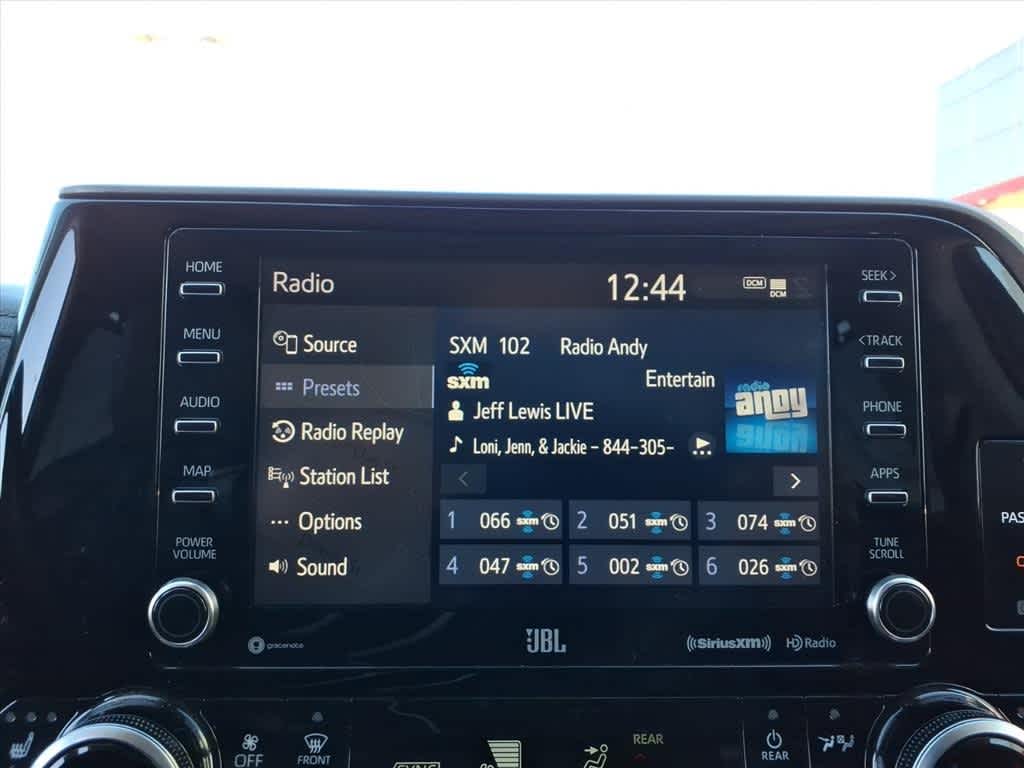 Thumbnail: 2020 Toyota Highlander - 19