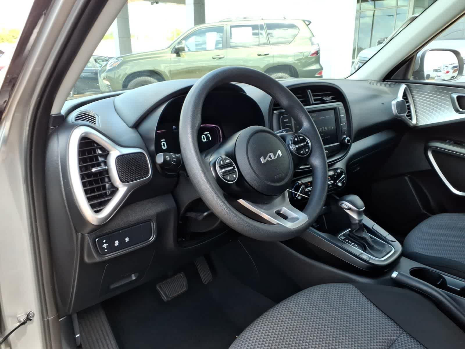 Thumbnail: 2024 Kia Soul - 10