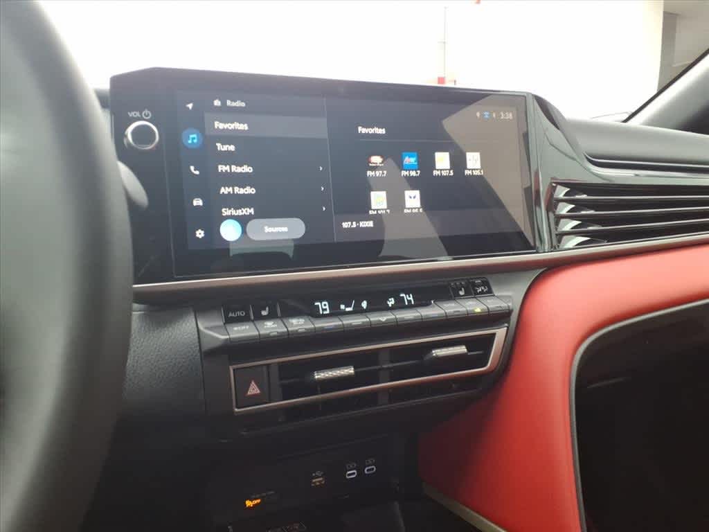 Thumbnail: 2025 Toyota Camry - 30