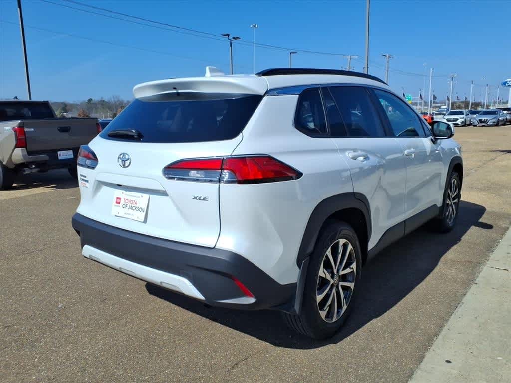 Thumbnail: 2023 Toyota Corolla Cross - 5