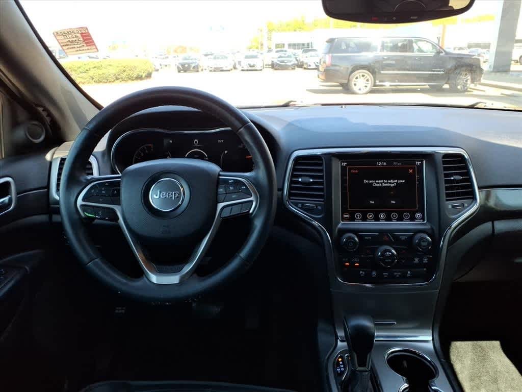 Thumbnail: 2018 Jeep Grand Cherokee - 9