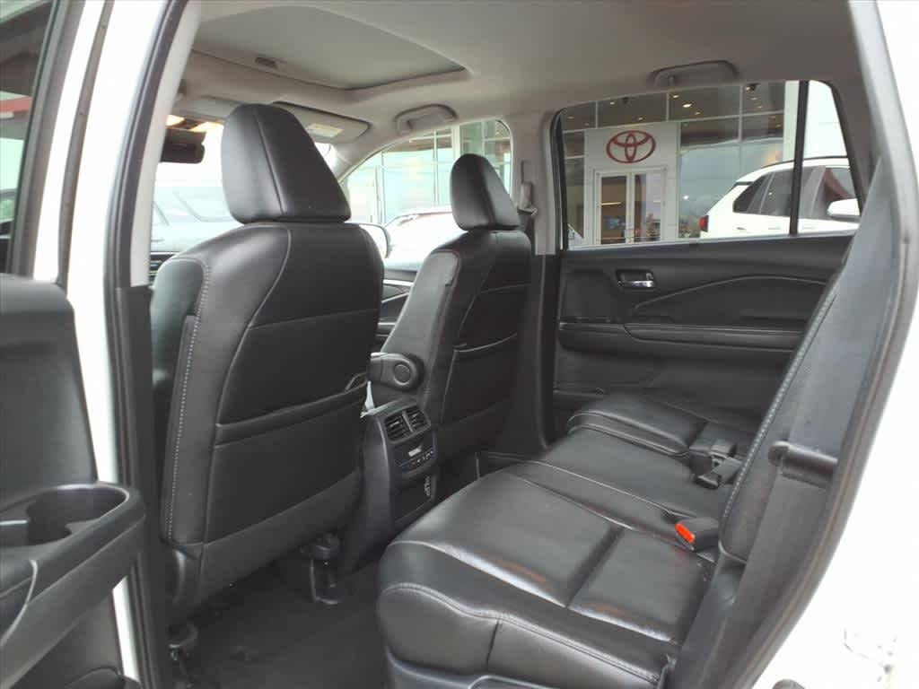 Thumbnail: 2021 Honda Pilot - 29