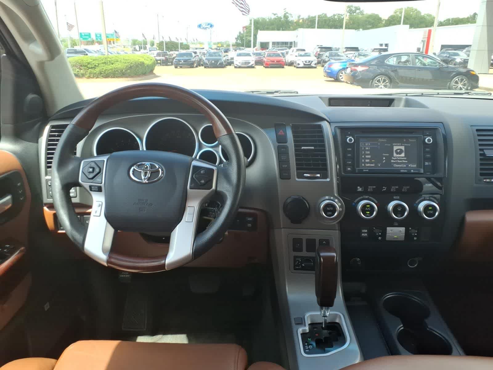 Thumbnail: 2017 Toyota Sequoia - 10