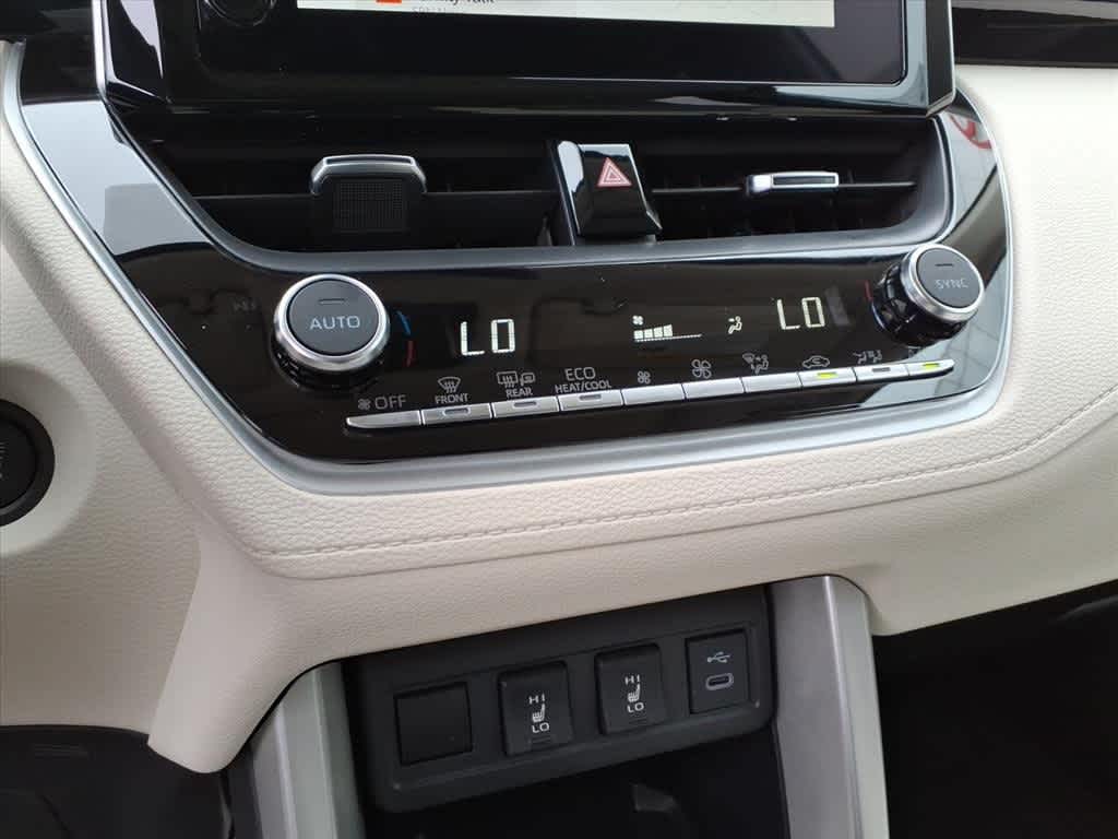 Thumbnail: 2024 Toyota Corolla Cross - 20