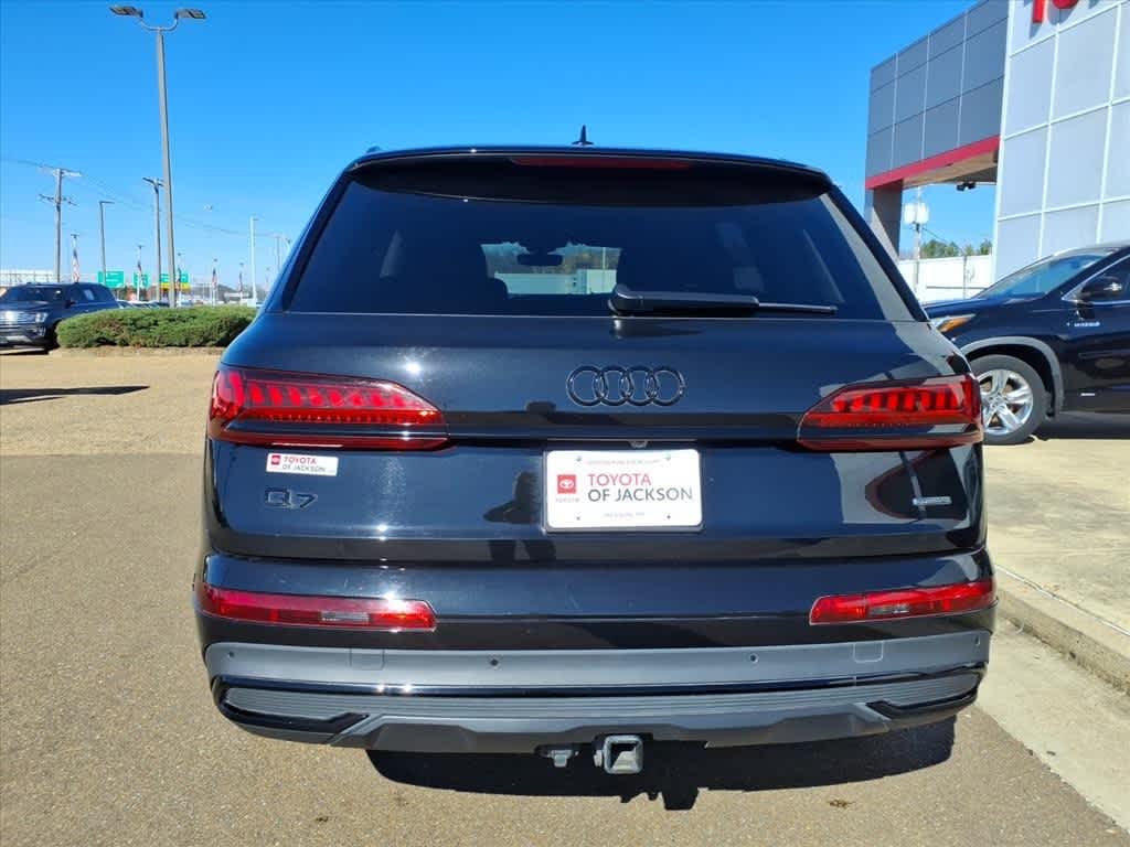 Thumbnail: 2023 Audi Q7 - 6