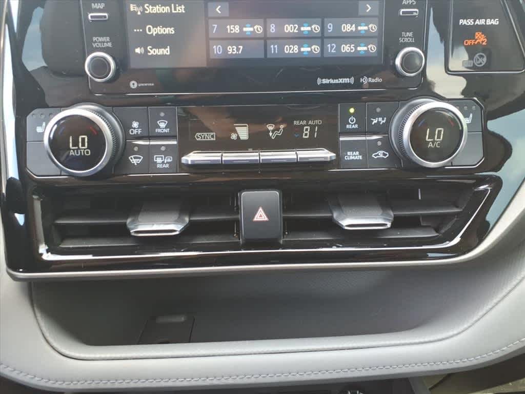 Thumbnail: 2020 Toyota Highlander - 20