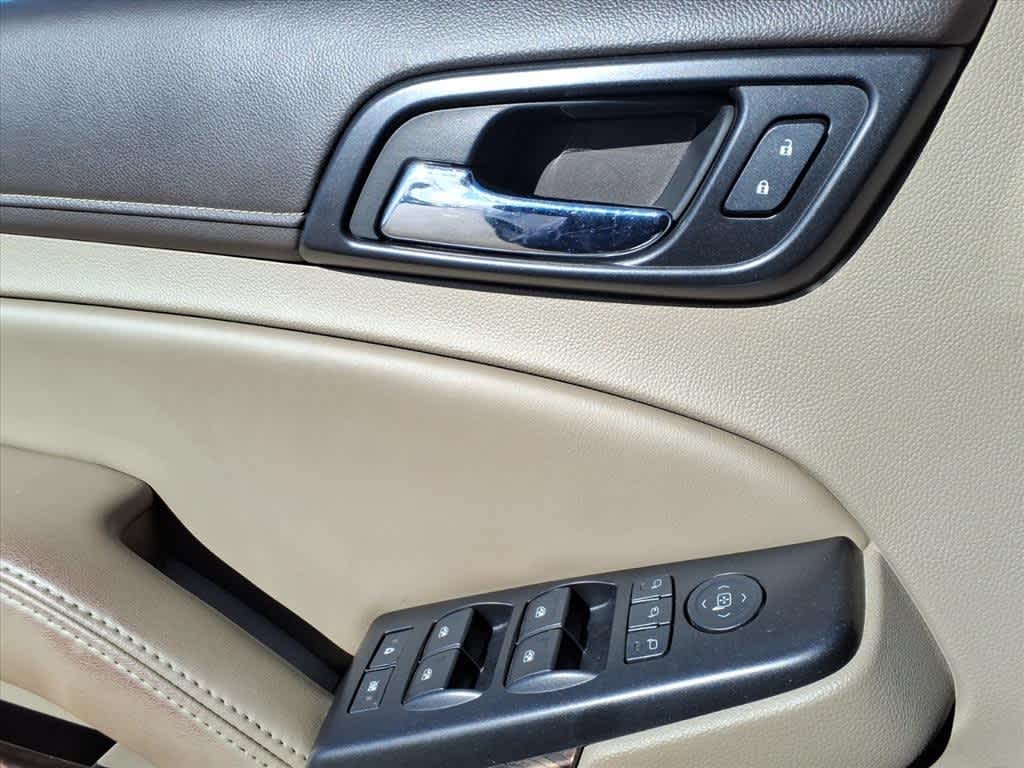 Thumbnail: 2016 GMC Yukon - 14