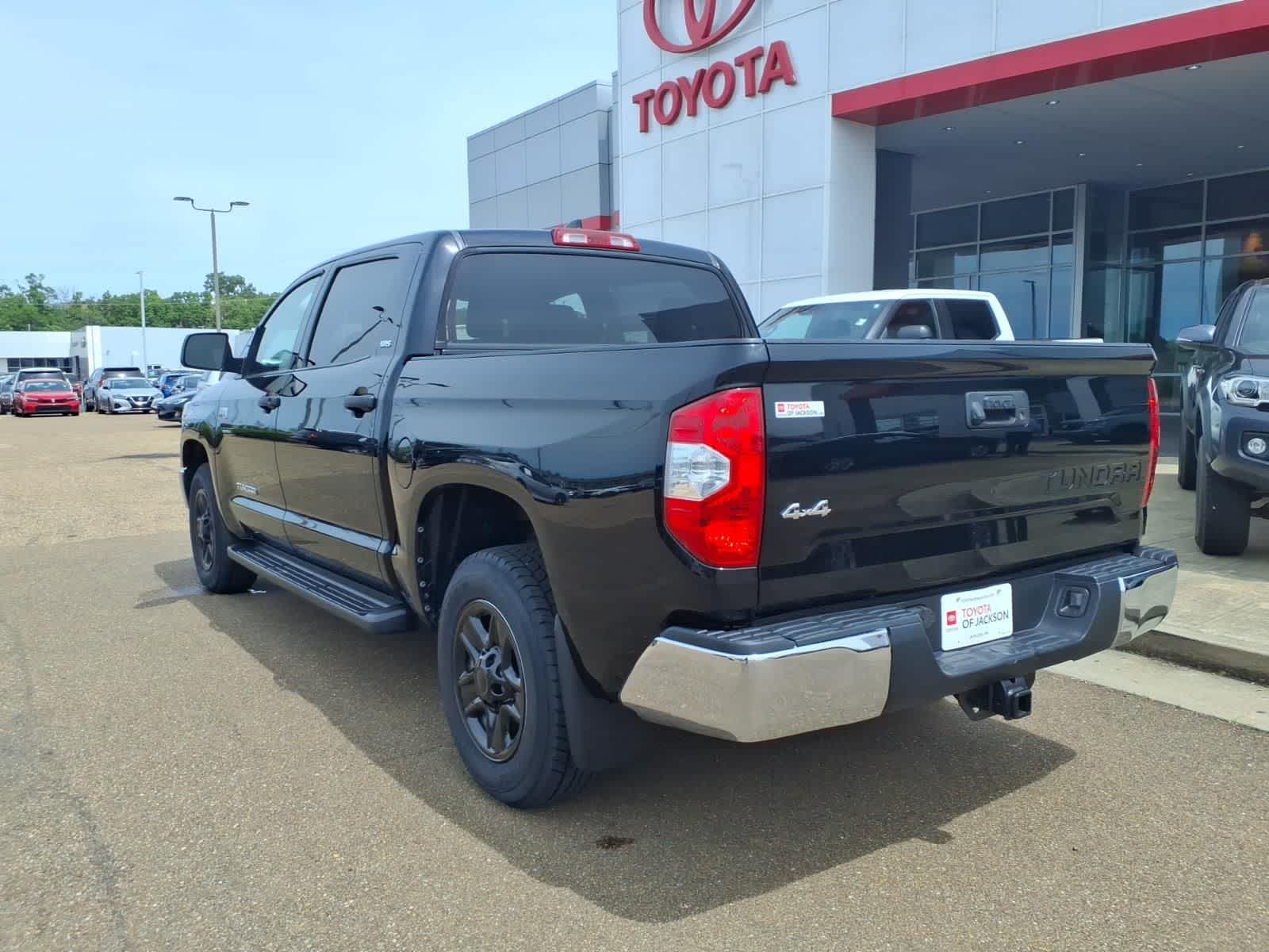 Thumbnail: 2021 Toyota Tundra - 7