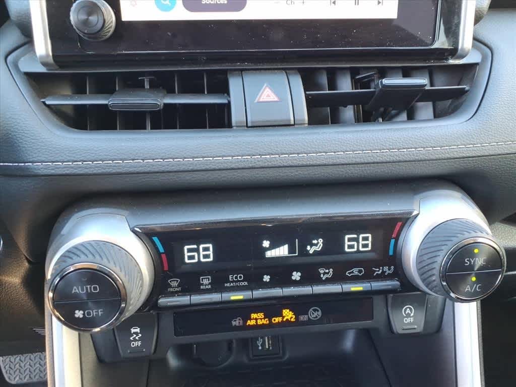 Thumbnail: 2024 Toyota RAV4 - 19