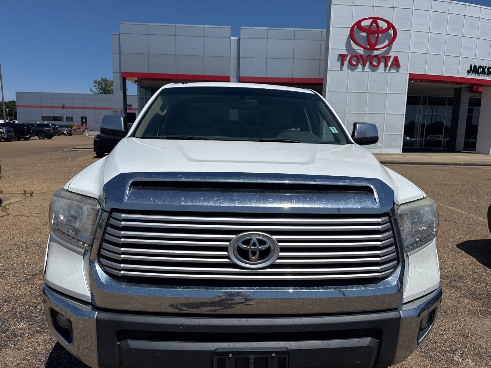 Thumbnail: 2016 Toyota Tundra - 3