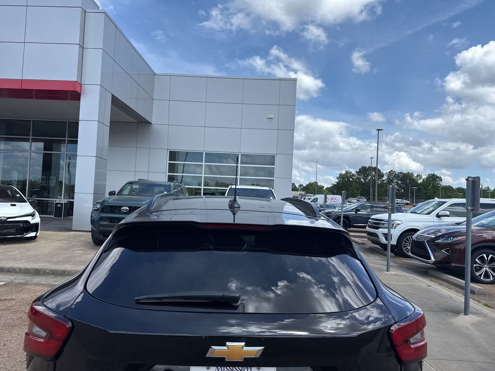 Thumbnail: 2025 Chevrolet Trax - 4