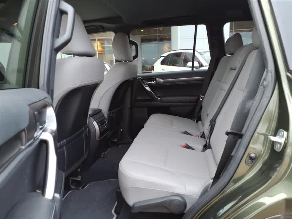 Thumbnail: 2023 Lexus GX - 29