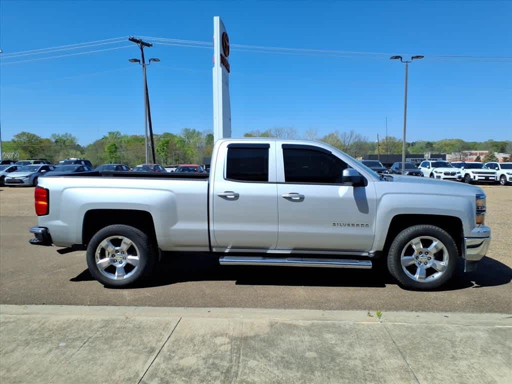 Thumbnail: 2014 Chevrolet Silverado 1500 - 4